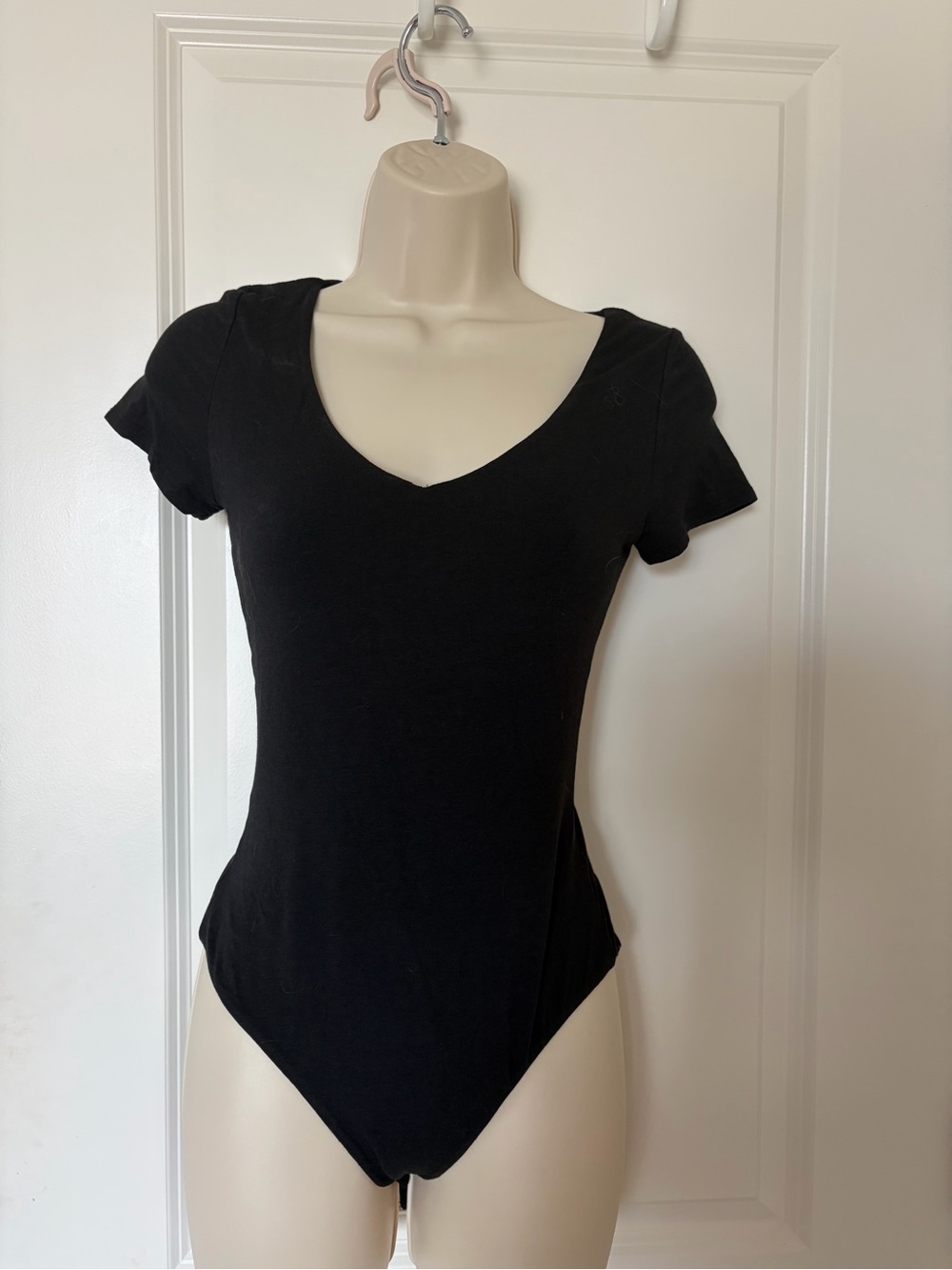Heart Hips Black V-Neck Short Sleeve Bodysuit